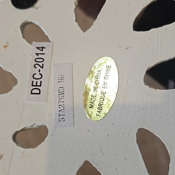 Beautiful Unique Faux Coral Bowl - Picture 5 of 9